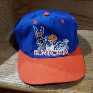 Vtg NY Knicks snapback bugs bunny 90s